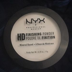 NYX Finishing Powder translucent